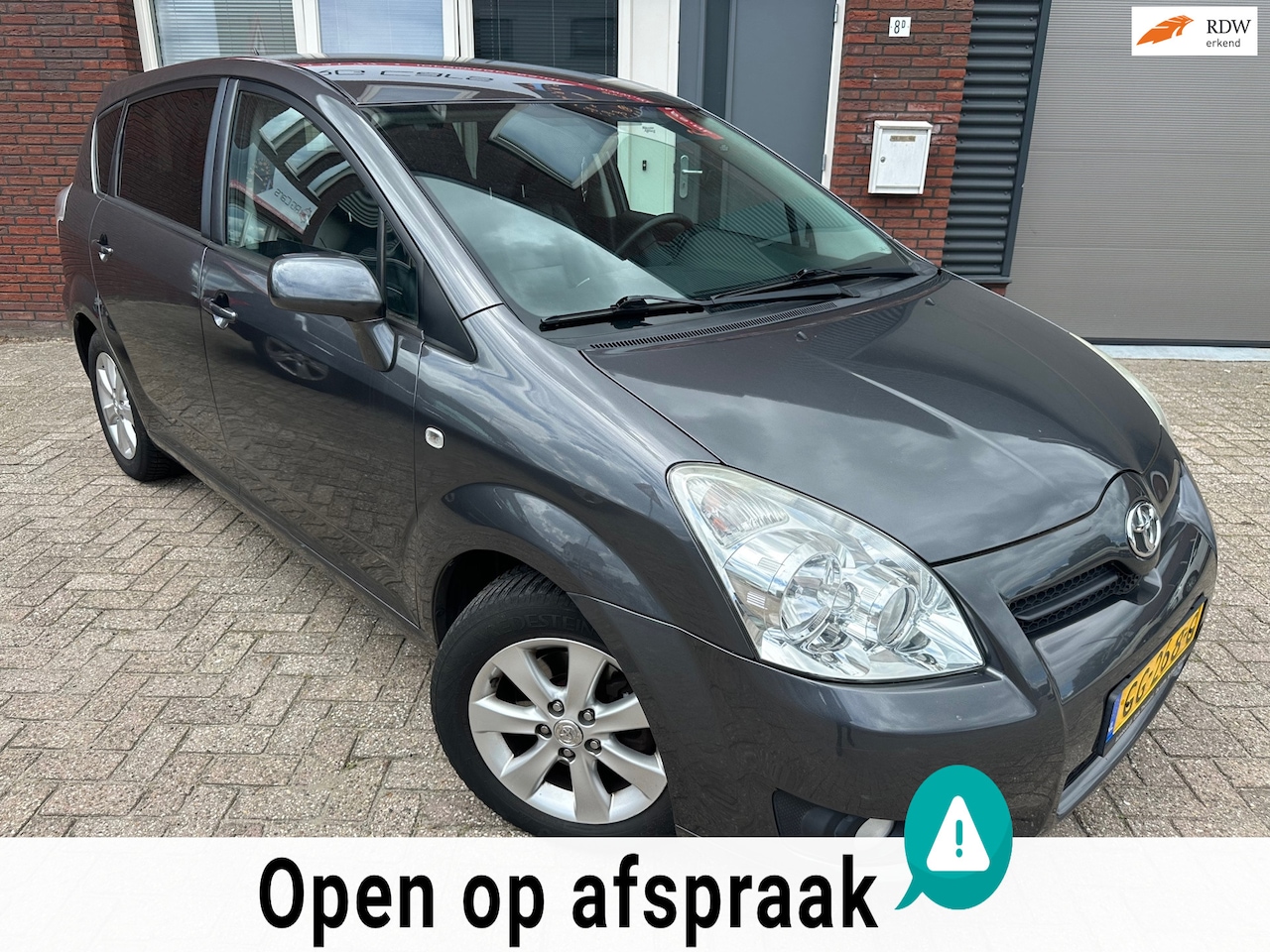Toyota Verso - 1.8 VVT-i Luna 7p / Navi / Leder / PDC / Stoelverw / AUT - AutoWereld.nl