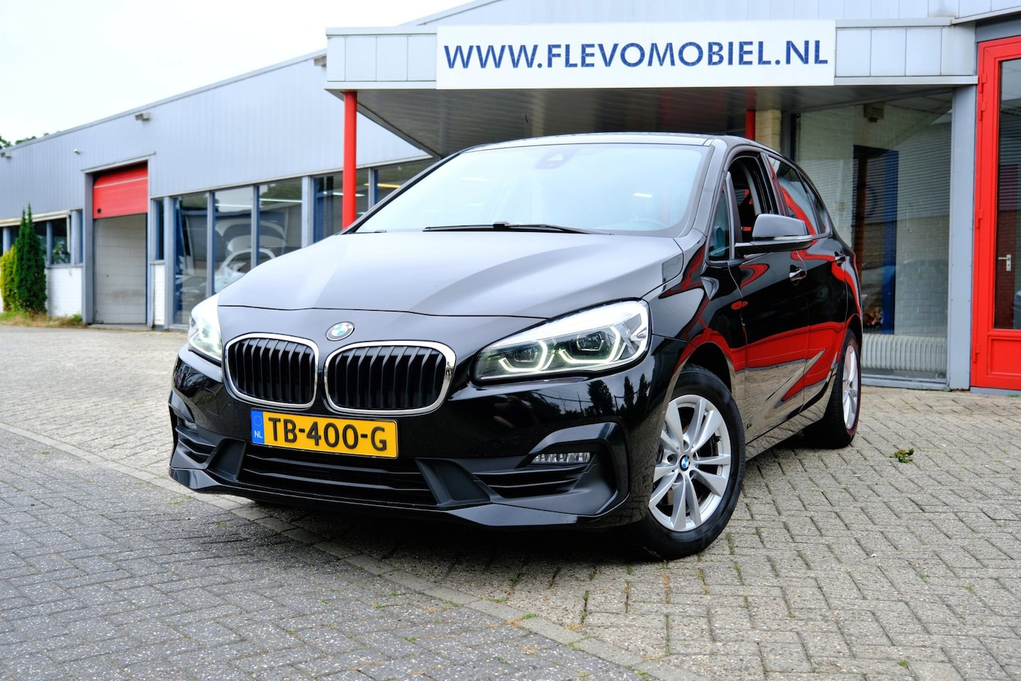 BMW 2-serie Active Tourer - 218i 140pk Executive Aut. Navi|Clima|LMV - AutoWereld.nl