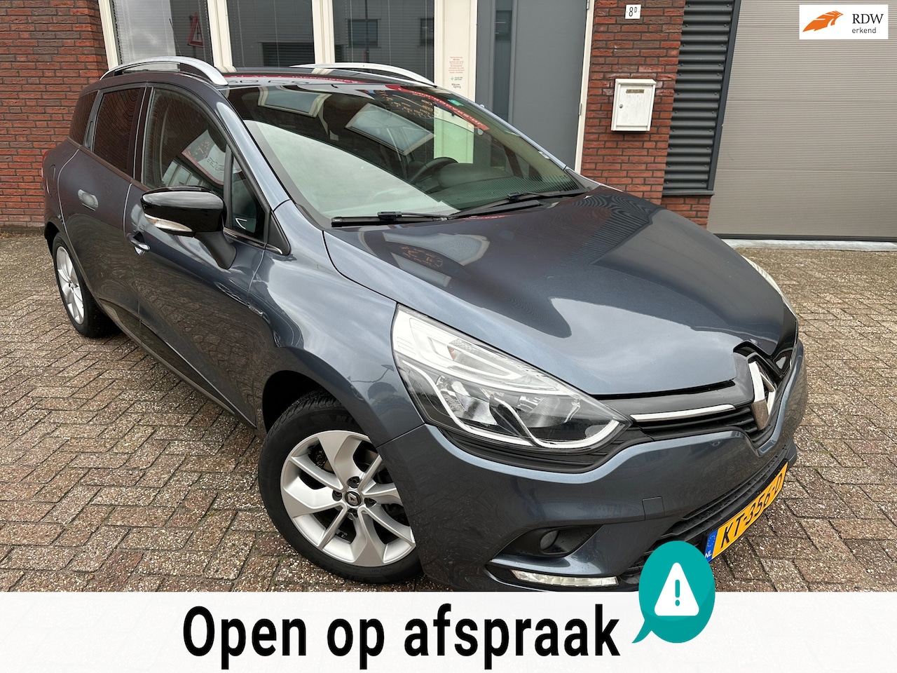 Renault Clio Estate - 0.9 TCe Limited / 1e Eig / Navi / PDC / DAB / Keyless / Clima / LM - AutoWereld.nl