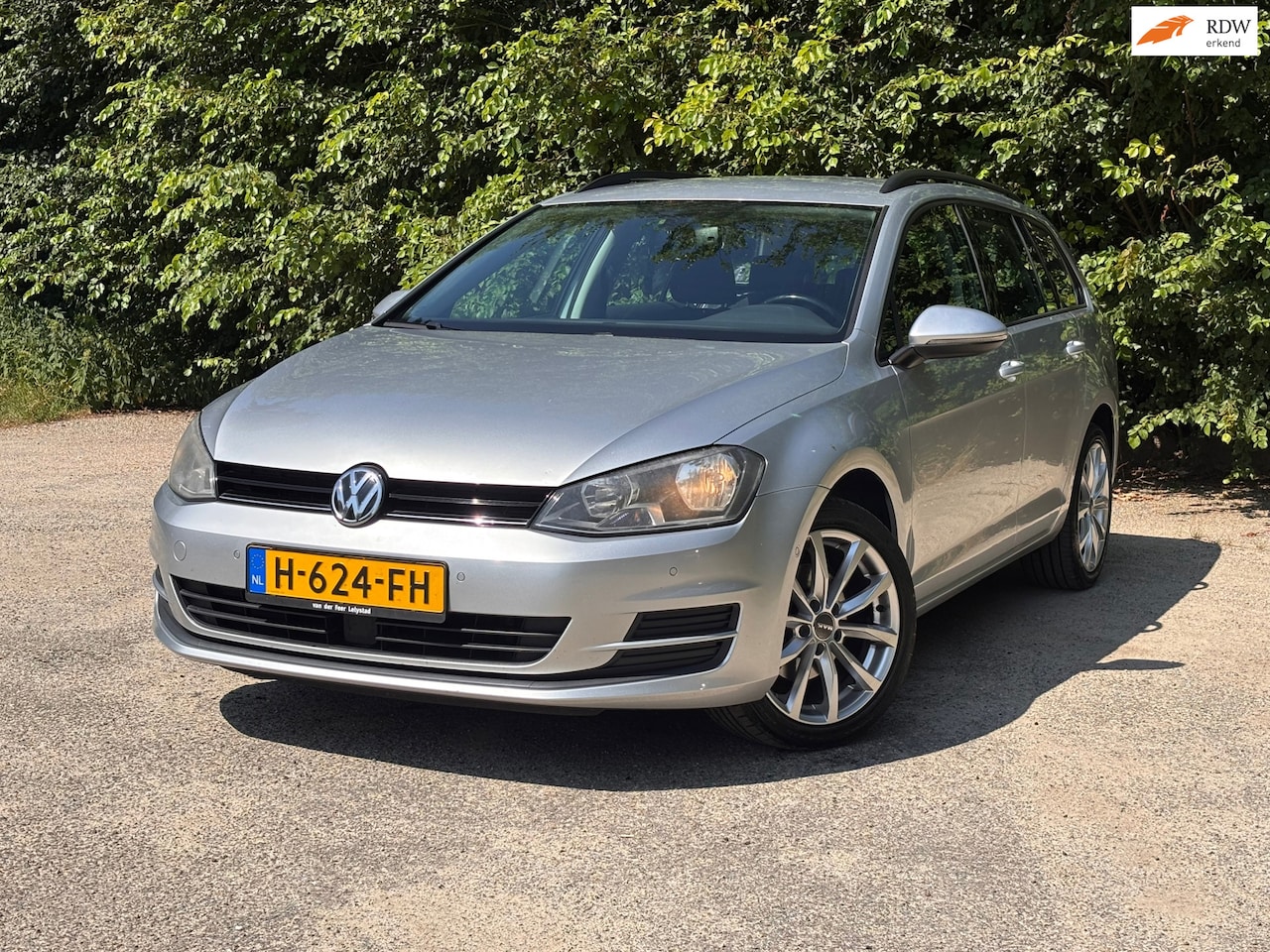 Volkswagen Golf Variant - 1.6 TDI Highline | Cruise control + Airco Nu € 5.950,- !!! - AutoWereld.nl