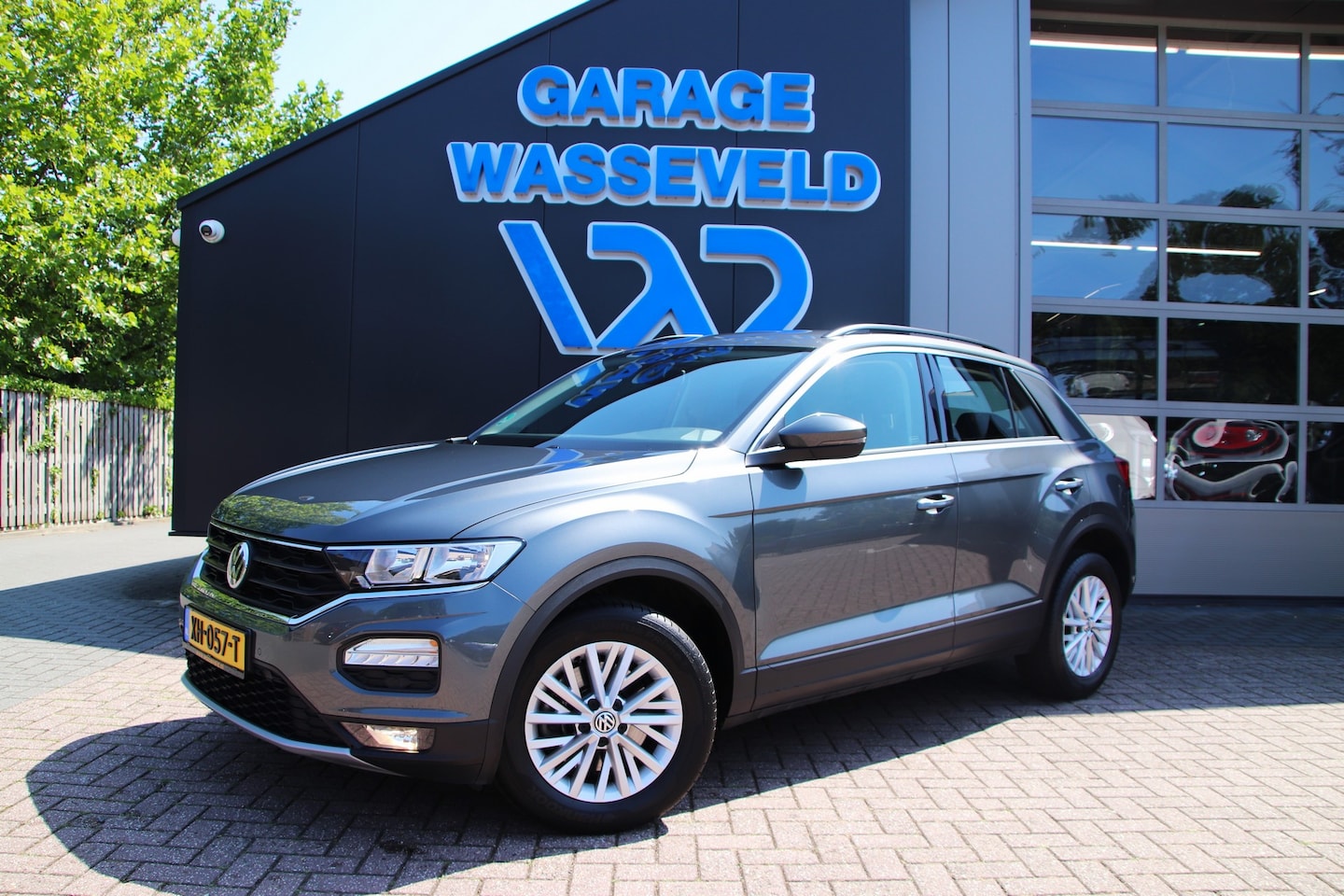 Volkswagen T-Roc - 1.0 TSI 115pk Style NL-Auto/ACC/Carplay/Park.sens - AutoWereld.nl