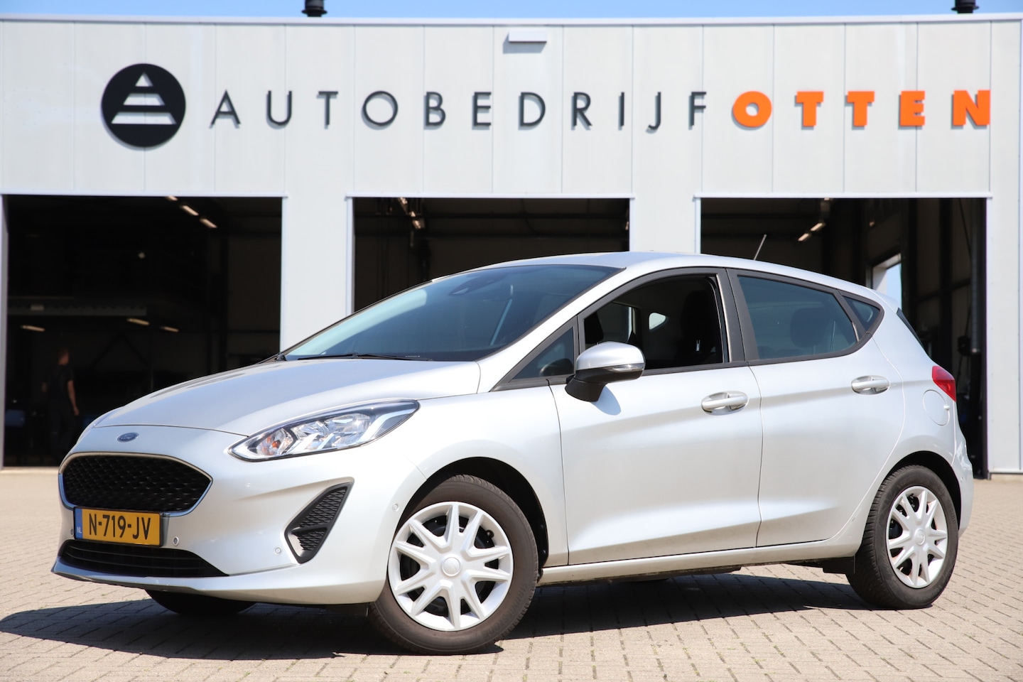 Ford Fiesta - 1.0 EcoBoost Connected 100 PK | PDC | CRUISE | NAVIGATIE | AIRCO | APPLE CARPLAY | - AutoWereld.nl