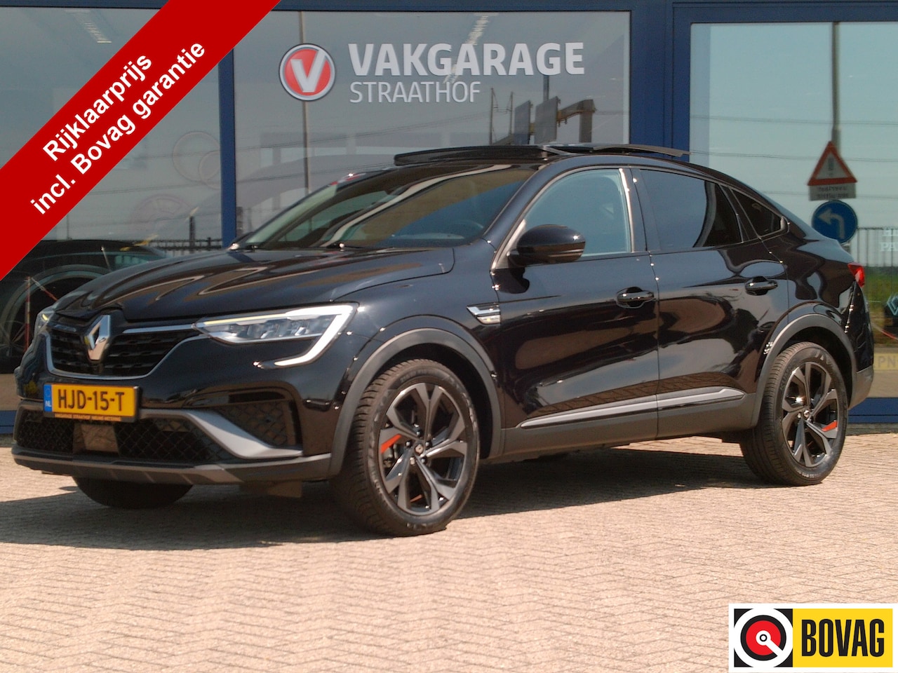 Renault Arkana - 1.6 E-Tech Hybrid 145 R.S. Line, Carplay + Android Auto / Keyless / Schuifdak / Camera + S - AutoWereld.nl