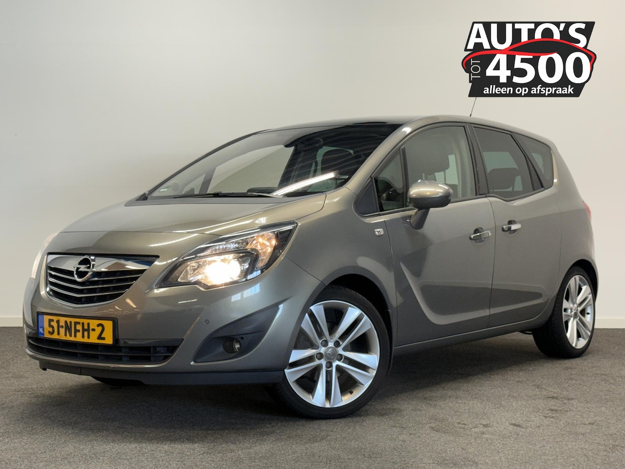 Opel Meriva - 1.4 Turbo Cosmo Panoramadak! Trekhaak! - AutoWereld.nl