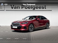 BMW 5-serie - Sedan 550e xDrive | M Sportpakket | Panoramadak