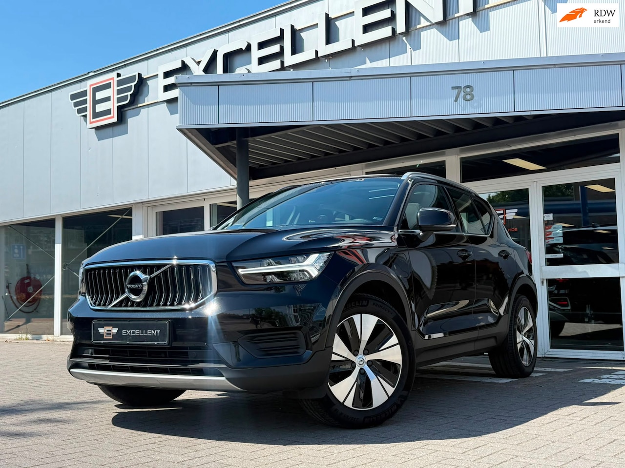 Volvo XC40 - 1.5 T4 Recharge Inscription Expression | Panoramadak - AutoWereld.nl