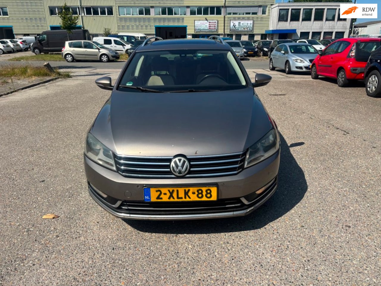 Volkswagen Passat Variant - 2.0 TDI Highline BlueMotion ELEK.TREKHAAK, PANO, FULL OPTIE - AutoWereld.nl