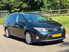Toyota Auris Touring Sports - 1.8 Hybrid Lease /Navi/Pano/Camera/