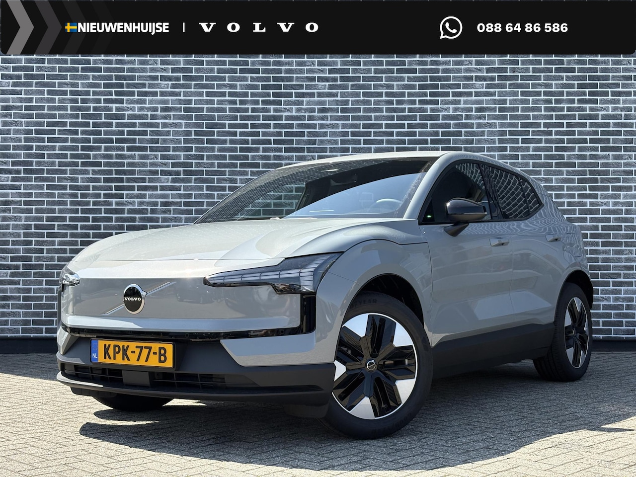 Volvo EX30 - P3 Plus Europa 51 kWh | Extra getint glas achter | Verwarmde voorstoelen en stuurwiel | El - AutoWereld.nl
