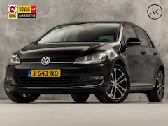Volkswagen Golf - 1.4 TSI Highline Sport 150Pk Automaat (NAVIGATIE, CLIMATE, STOELVERWARMING, XENON, GETINT