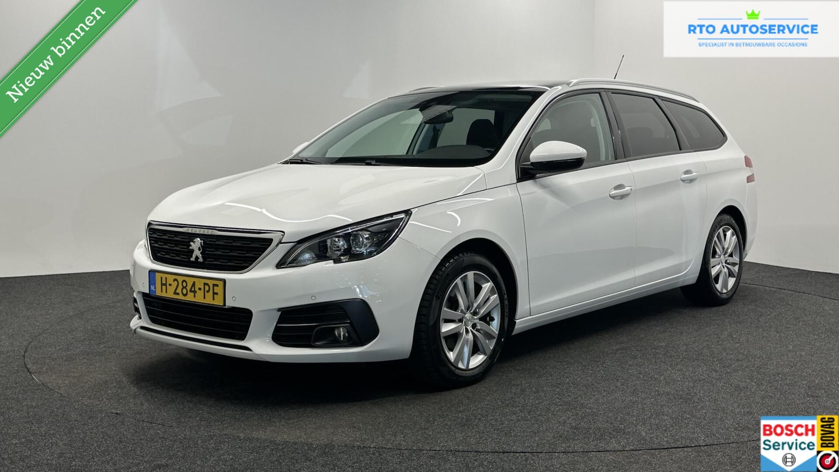 Peugeot 308 SW - 1.2 PureTech Blue Lease Executive PANO-APPLE CARPLAY - AutoWereld.nl