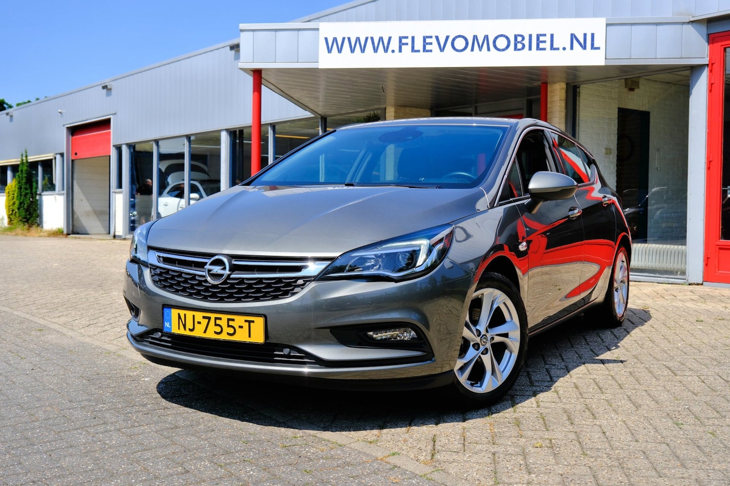 Opel Astra - 1.4 Innovation Aut. *40.330km!* Navi|1e Eig|Clima|Cam|Half Leder|CarPlay - AutoWereld.nl