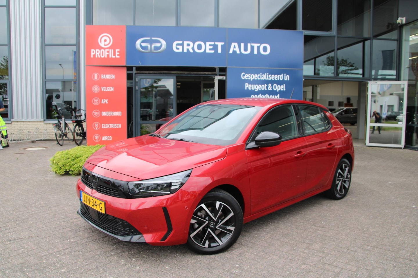 Opel Corsa - 1.2 Turbo 100pk GS Line Airco Camera Carplay PDC V+A Zeer mooi - AutoWereld.nl