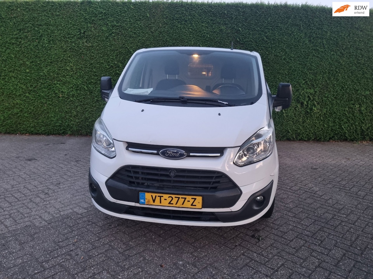Ford Transit Custom - 270 2.2 TDCI L1H1 Trend 270 2.2 TDCI L1H1 Trend - AutoWereld.nl