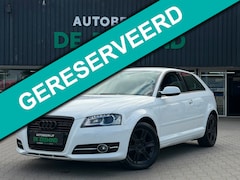 Audi A3 - 1.2 TFSI Ambiente|Black & White|Apple carplay