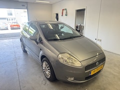 Fiat Grande Punto - 1.4-16V Emotion apk