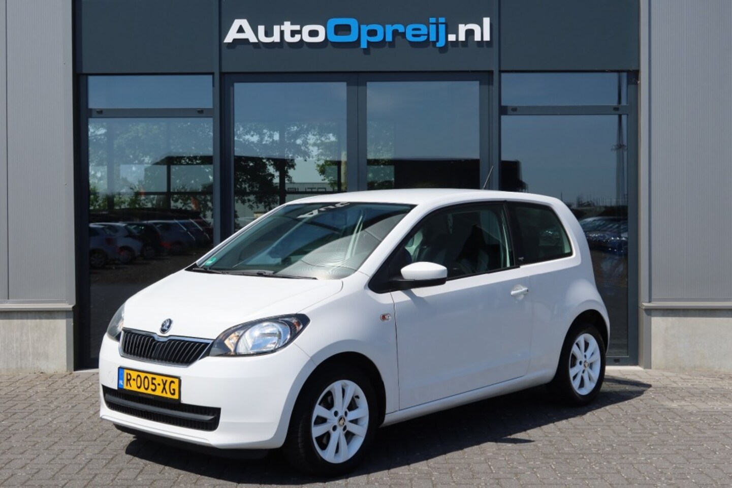 Skoda Citigo - 1.0 60pk Easy Sound Airco, LM-Velgen - AutoWereld.nl