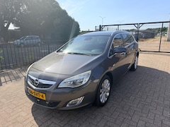 Opel Astra Sports Tourer - 1.4 Turbo Cosmo