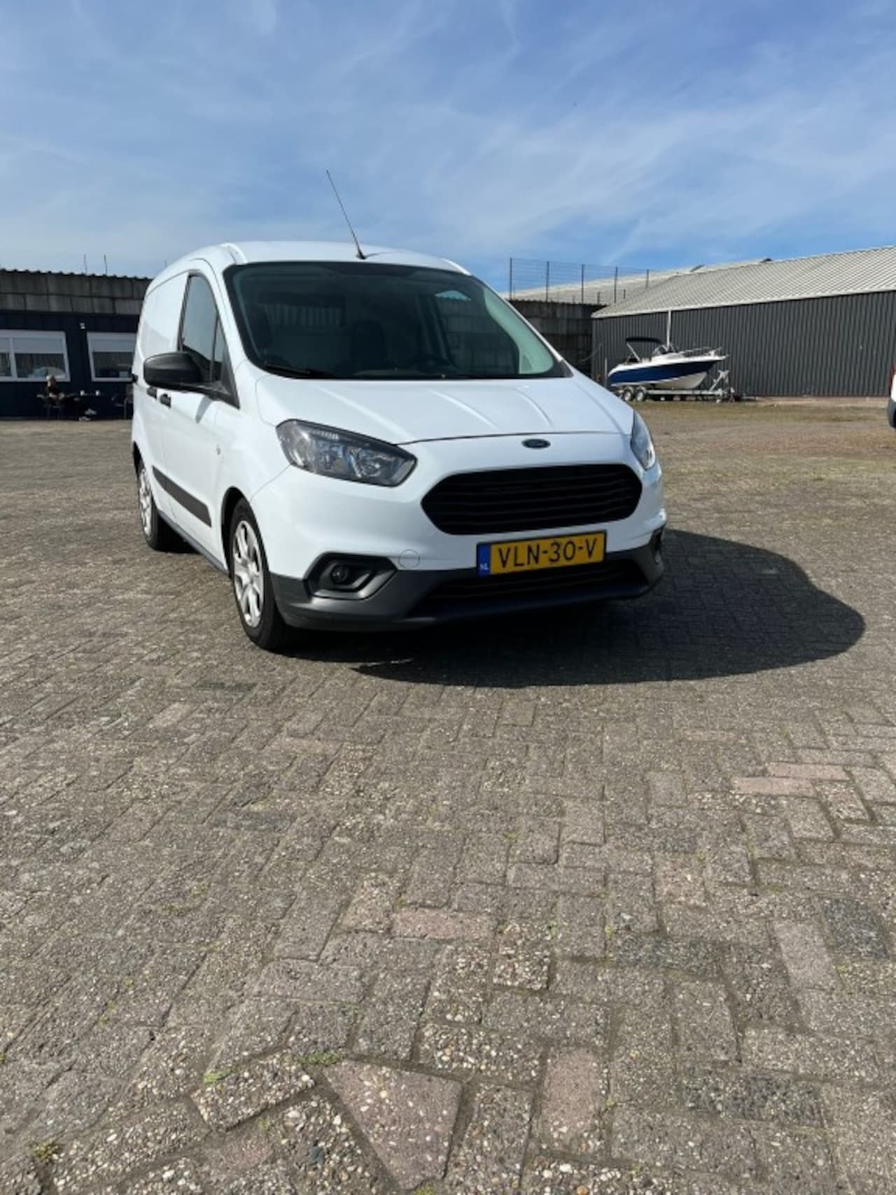Ford Transit Courier - AutoWereld.nl