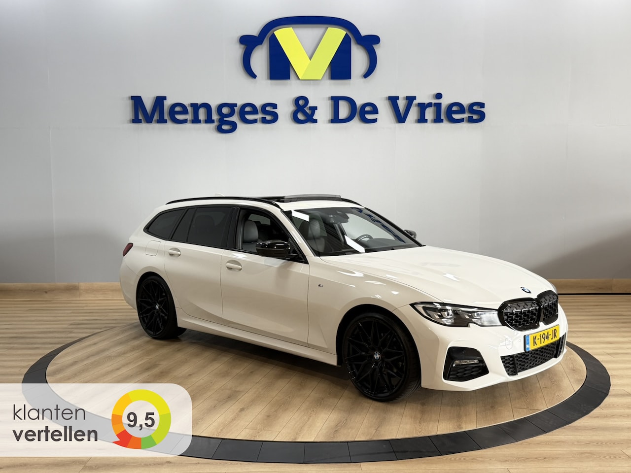 BMW 3-serie Touring - 318i M Sport Executive Edition Airco ECC | Panorama | Keyless | Sfeer | Virtual | Apple Ca - AutoWereld.nl