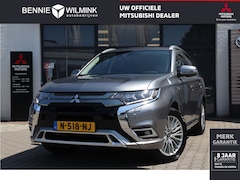 Mitsubishi Outlander - 2.4 PHEV Prestige Adaptive CC | Trekhaak | Blindspot | All Seaso