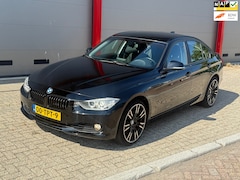 BMW 3-serie - 320i High Executive | Automaat | nieuwe ketting