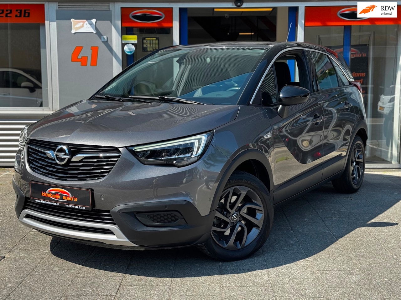 Opel Crossland X - 1.2 Turbo Ultimate Automaat Navi CarPlay LM - AutoWereld.nl