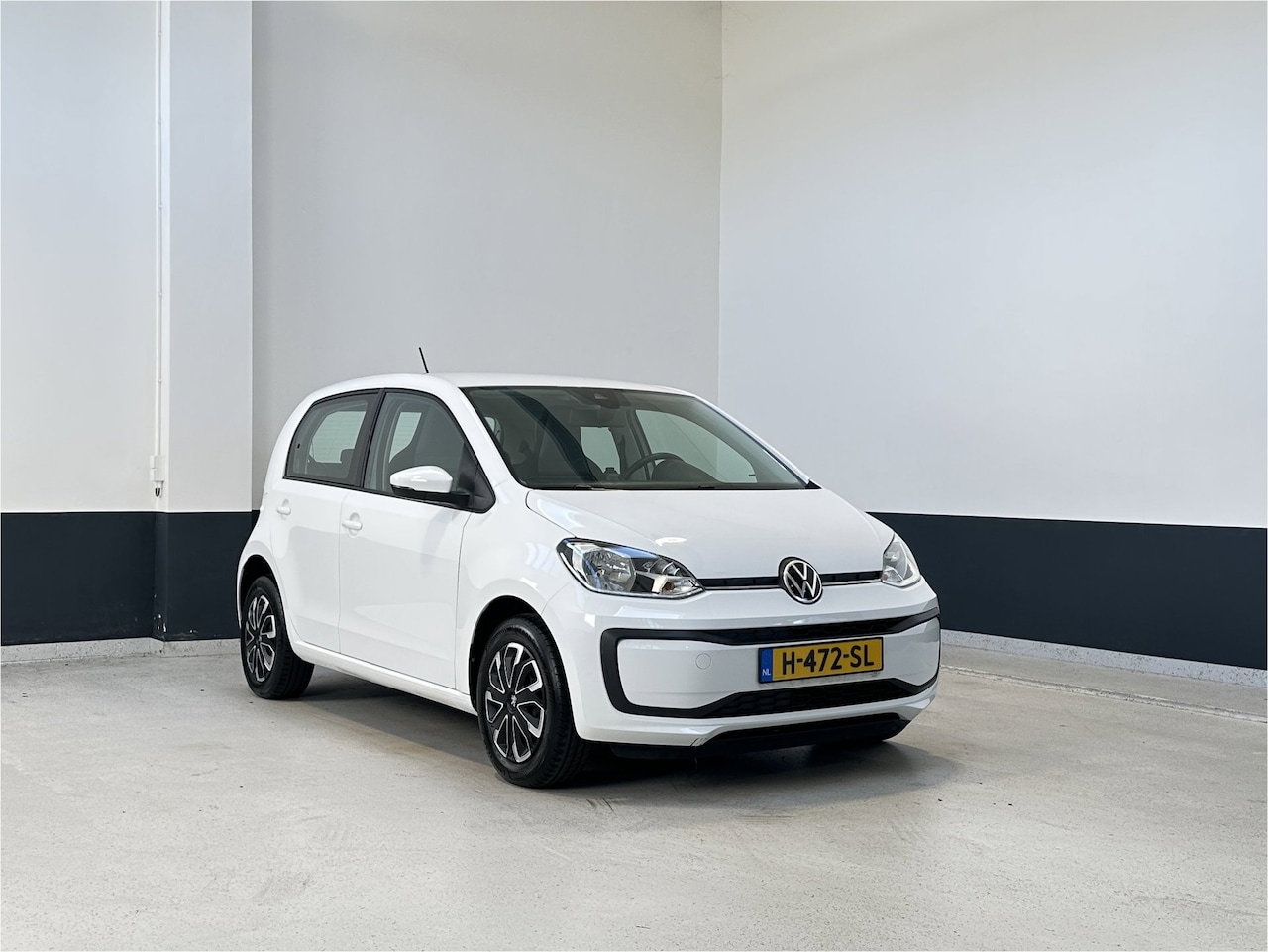 Volkswagen Up! - 1.0 BMT move up! | Airco | Bluetooth | NL | 2 Eig | - AutoWereld.nl
