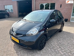 Toyota Aygo - 1.0-12V // Airco // Nieuwe APK