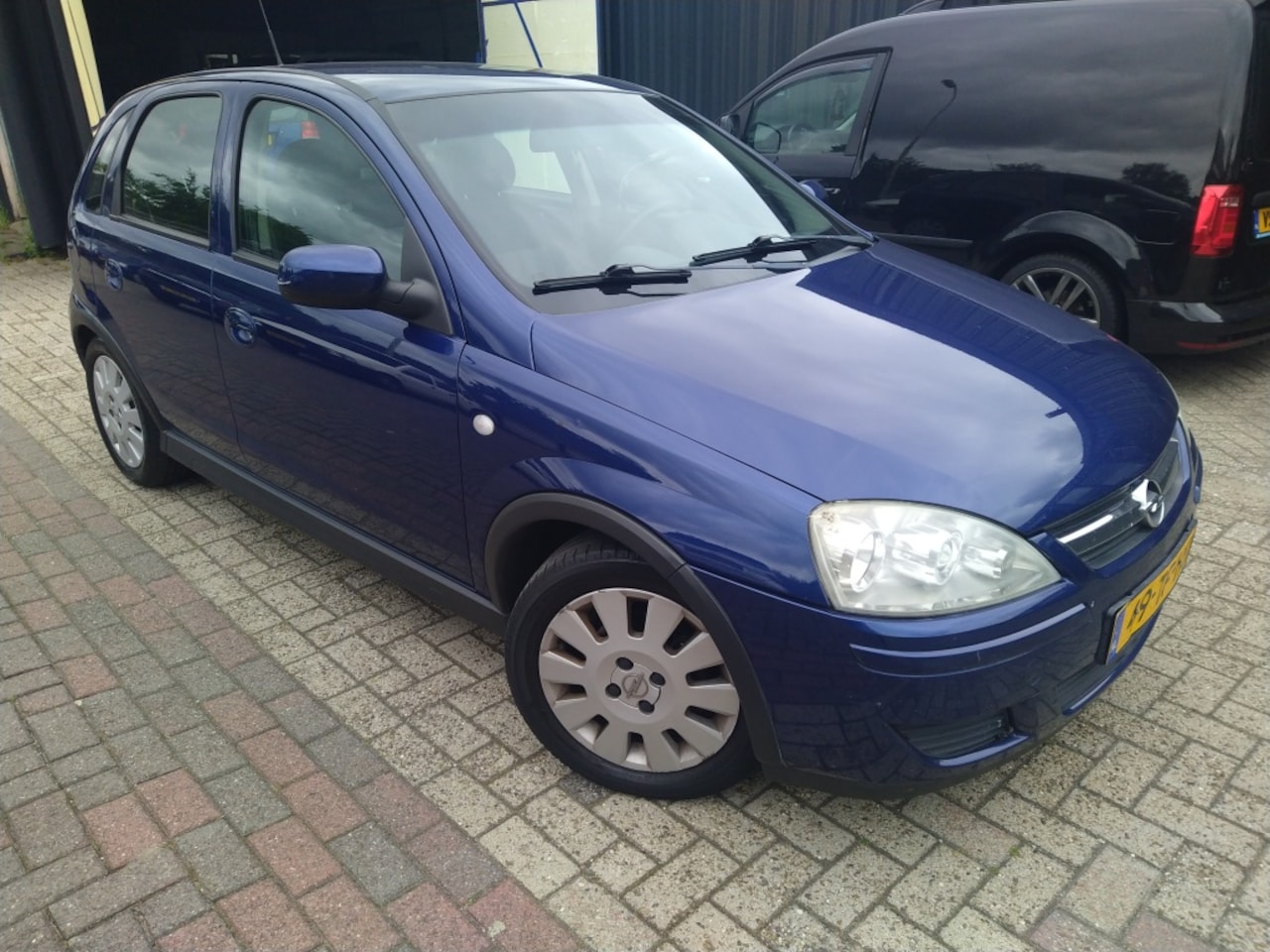 Opel Corsa - 1.2-16V Silverline 1.2-16V Silverline - AutoWereld.nl