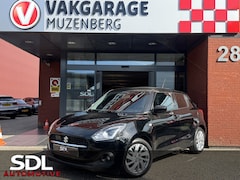 Suzuki Swift - 1.2 Style Smart Hybrid // NAVI // CAMERA // STOELVERWARMING // ADAPTIVE CRUISE // AIRCO //