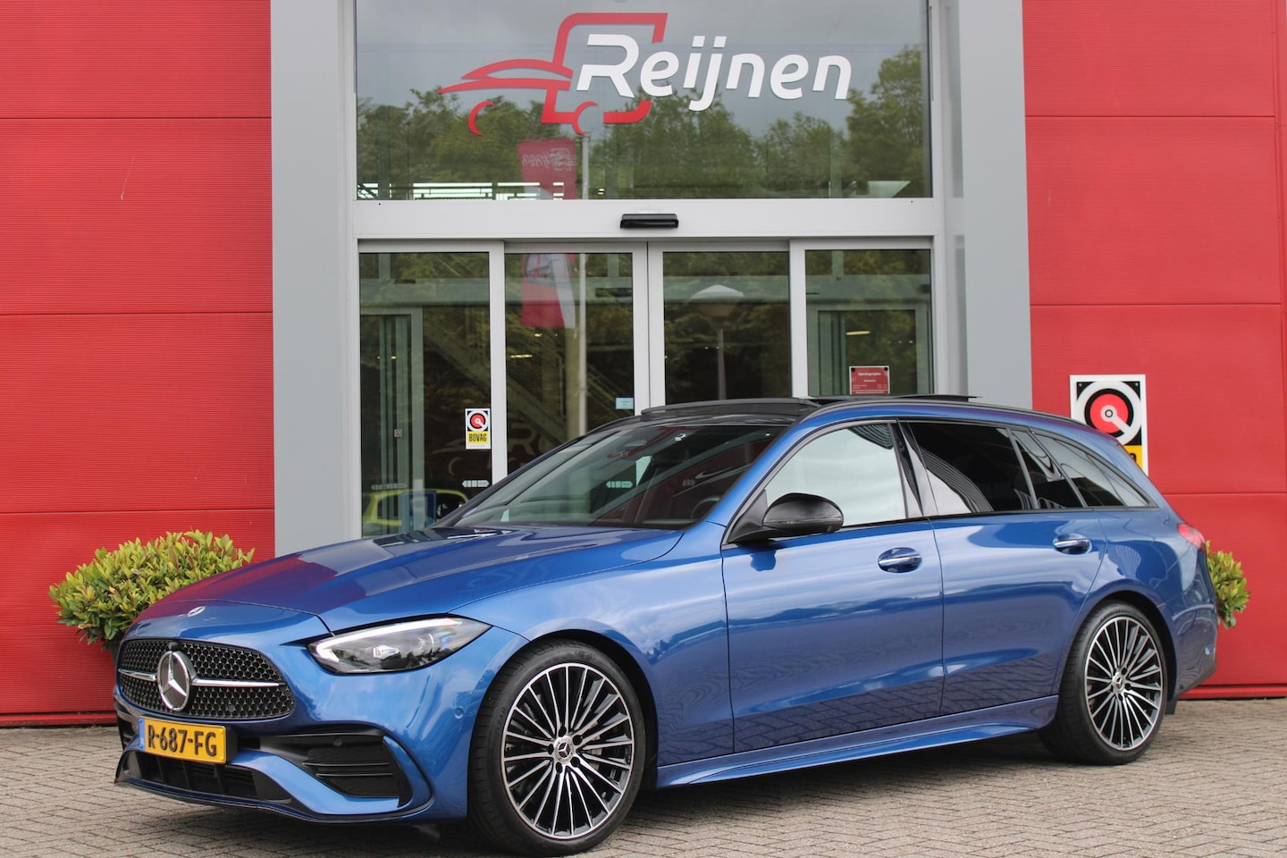 Mercedes-Benz C-klasse Estate - 200 218PK Launch Edition AMG Line | PANORAMISCH SCHUIF/KANTELDAK | LASER KOPLAMPEN | SFEER - AutoWereld.nl