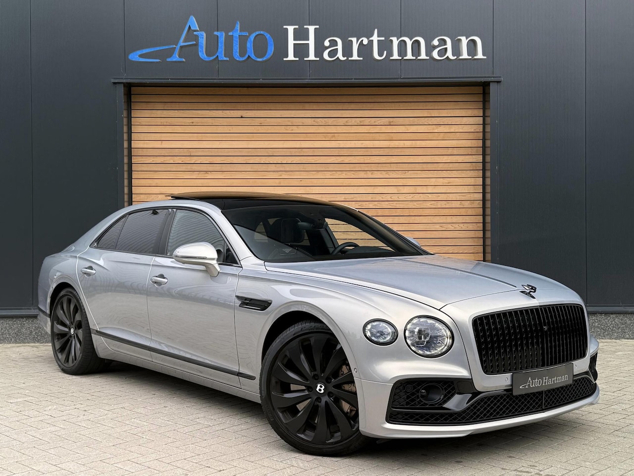 Bentley Flying Spur - 4.0 V8 First Edition 4W-Besturing | Massage & Stoelventilatie V+A | Head-Up | ACC - AutoWereld.nl