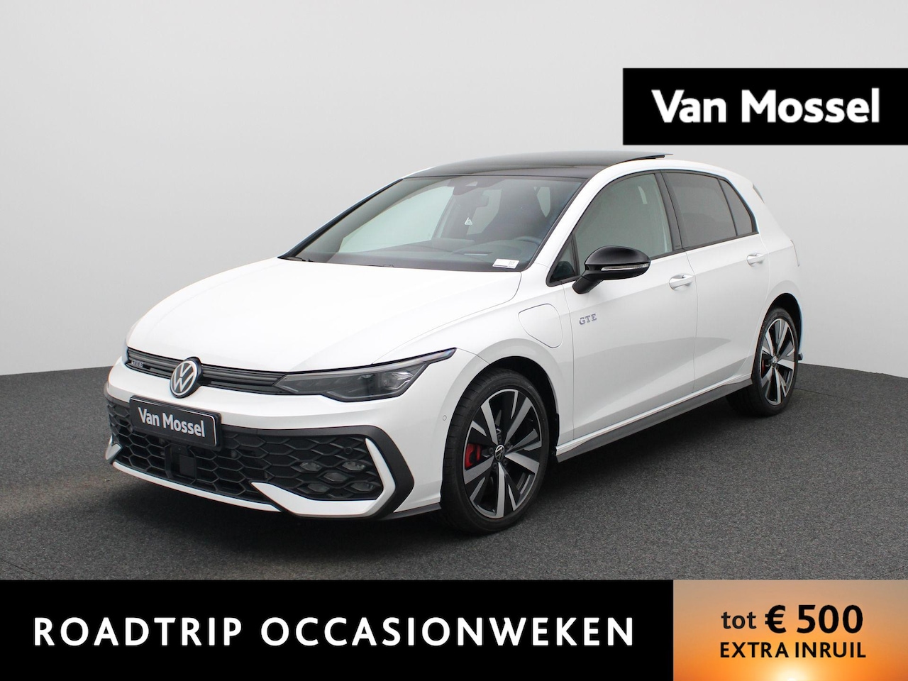 Volkswagen Golf - 1.5 eHybrid GTE 272 PK | DEMO | PANORAMADAK | 360 CAMERA | HEAD-UP | SFEERVERLICHTING | ST - AutoWereld.nl