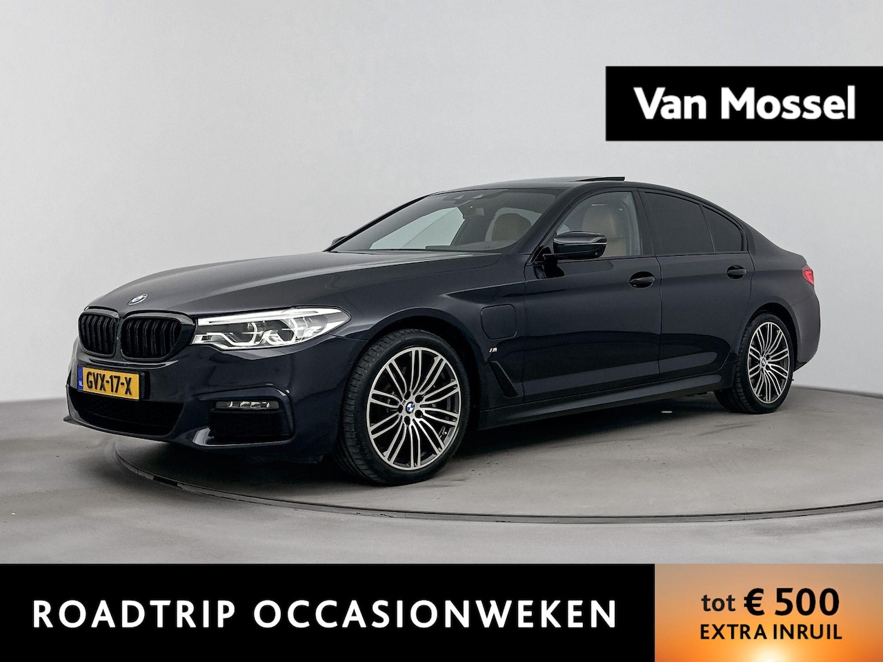 BMW 5-serie - 530e iPerformance High Executive | Panoramadak | Navigatie | Leder | Memory stoelen - AutoWereld.nl