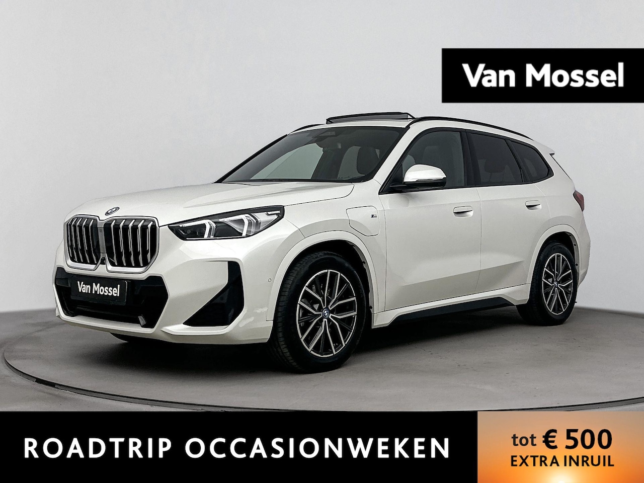 BMW X1 - xDrive25e | M-pakket | PANO | Head-up display | 360 Camera | Lane Assist | Blindspot | Sto - AutoWereld.nl