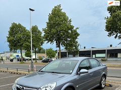 Opel Vectra - 1.8-16V Cosmo RIJDSUPER/AIRCO/PDC V+A/LMVELGEN