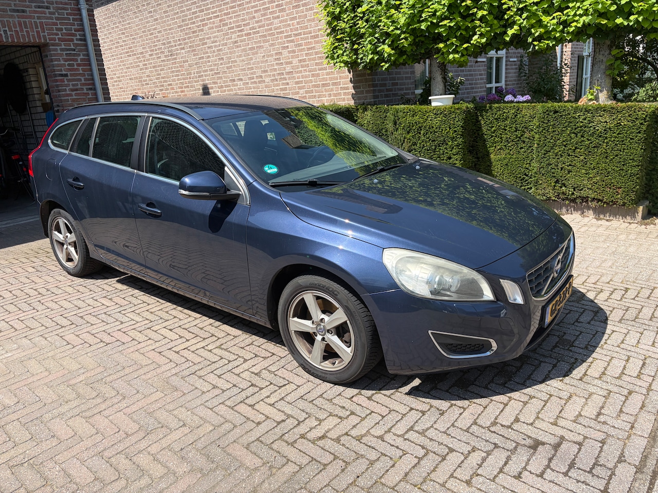 Volvo V60 - 2.0 D3 Summum - AutoWereld.nl