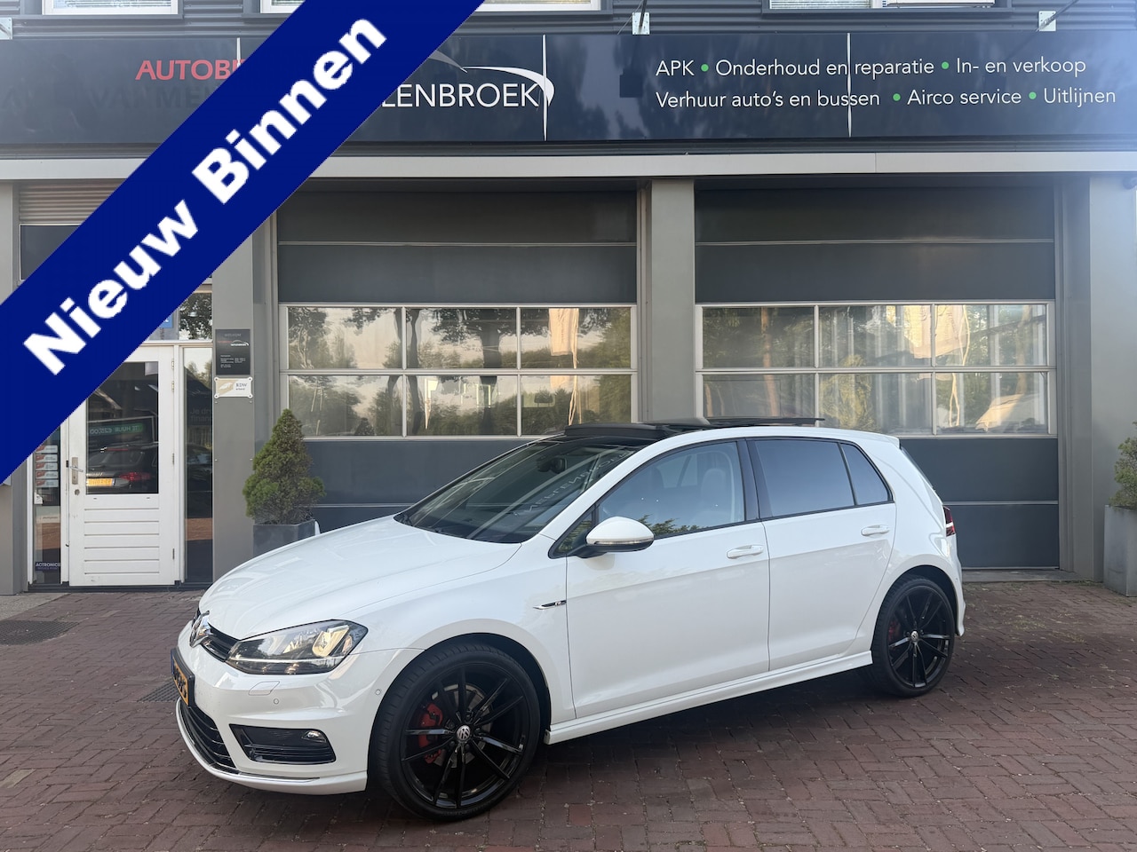 Volkswagen Golf - 1.4 TSI Highline Panodak,18Inch,Navi,Cruise Bj 2014 Automaat - AutoWereld.nl