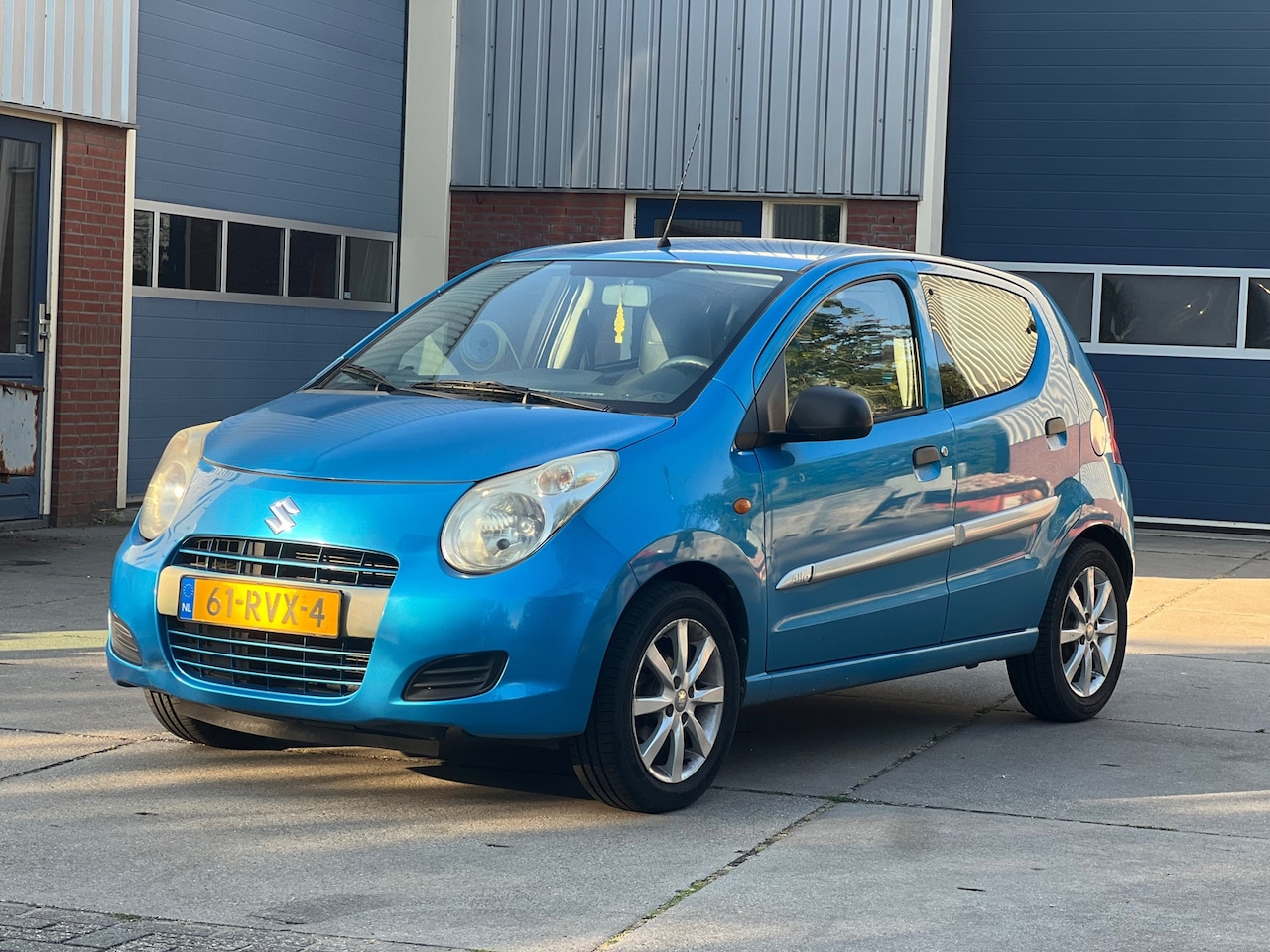 Suzuki Alto - 1.0 Silver-line 1.0 Silver-line - AutoWereld.nl
