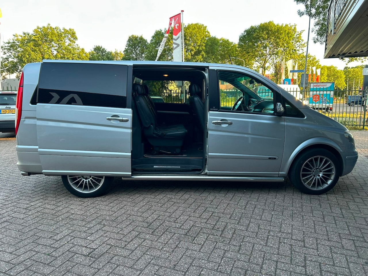 Mercedes-Benz Viano - 2.2 CDI DC Trend Lang|Dubbele Schuifdeur|Camera|Keurige bus !!