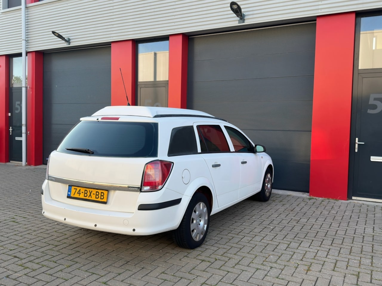 Opel Astra - 1.3 CDTi Enjoy Grijs Kent. Cruise control