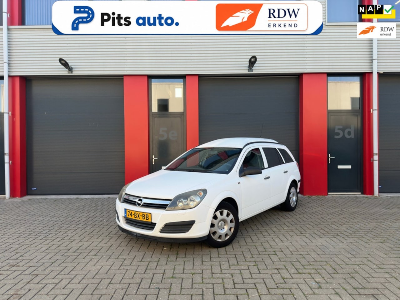 Opel Astra - 1.3 CDTi Enjoy Grijs Kent. Cruise control - AutoWereld.nl