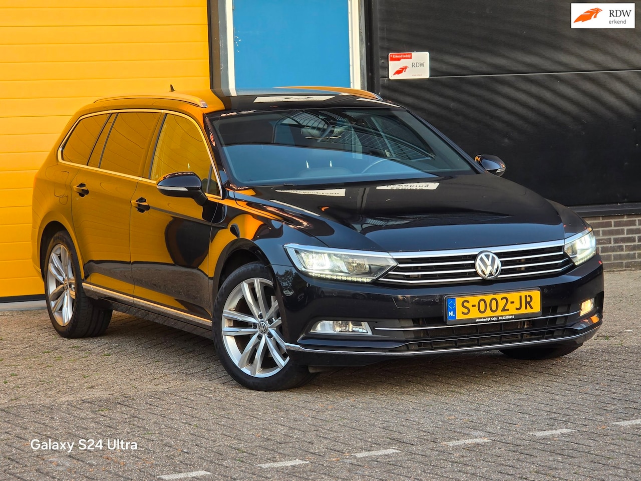 Volkswagen Passat Variant - 2.0 TDI Highline Business R / Aut / Acc / 150 PK / Lane Assist / Camera / Elek Pakket / Xe - AutoWereld.nl