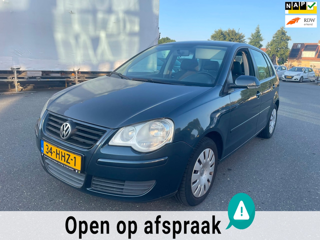 Volkswagen Polo - 1.4-16V Comfortline 1.4-16V Comfortline - AutoWereld.nl