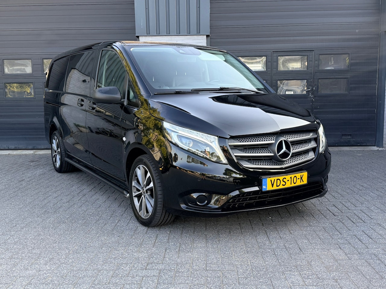 Mercedes-Benz Vito - 114 CDI Lang 114 CDI Lang, Camera, stoelverwarming, Led - AutoWereld.nl