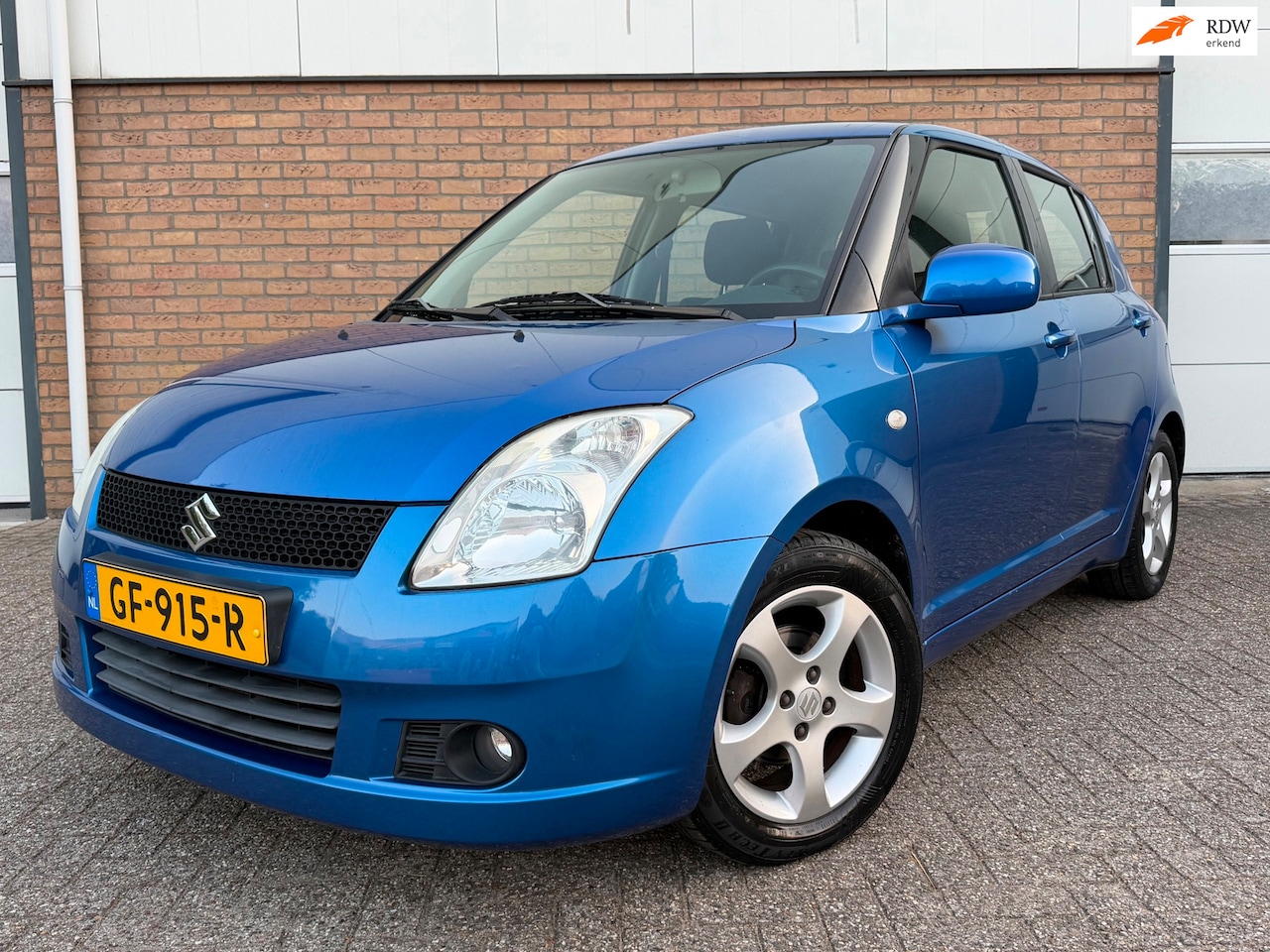 Suzuki Swift - 1.3 GA AIRCO/5DEURS/LM VELGEN !!! - AutoWereld.nl