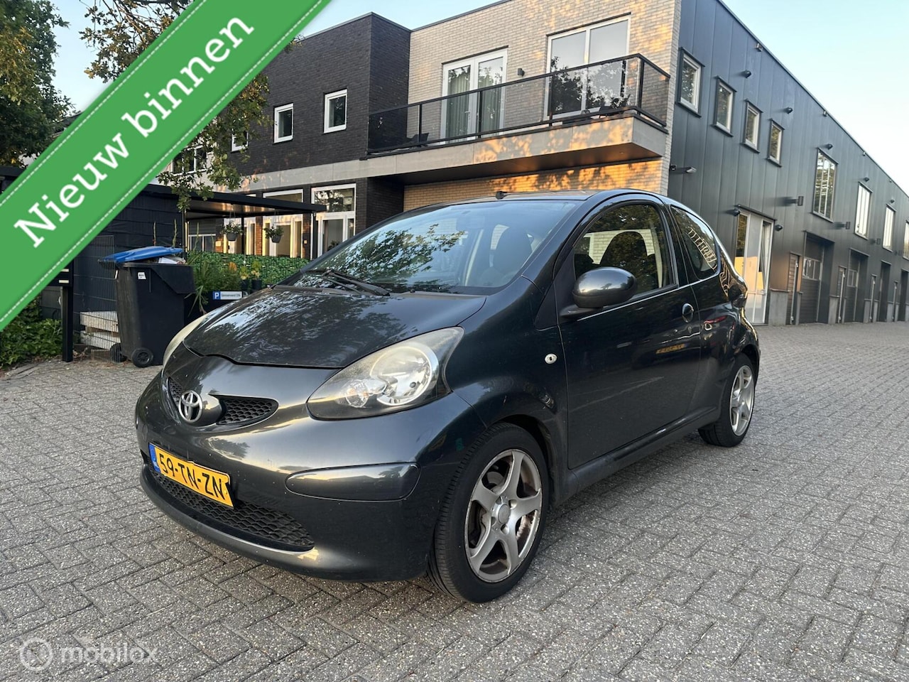 Toyota Aygo - 1.0-12V +| Automaat|Apk|Lm velgen|bluetooth| - AutoWereld.nl