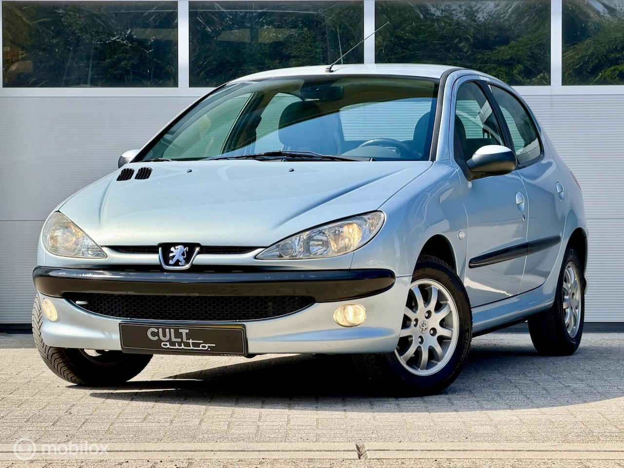 Peugeot 206 - 1.4 Gentry | Leder | Airco | Perfect onderhouden - AutoWereld.nl