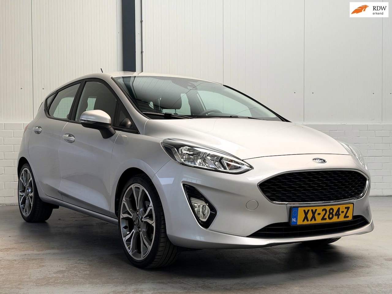 Ford Fiesta - 1.0 EcoBoost Titanium|Trekhaak - AutoWereld.nl